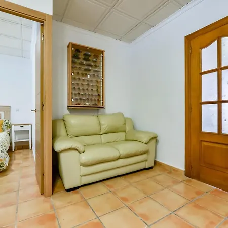 Guzman - Azorin Villa *